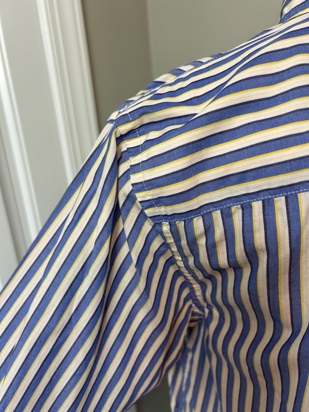 Lauren by Ralph Lauren size medium, button-down, shirt, 100% cotton - Picture 6 of 8